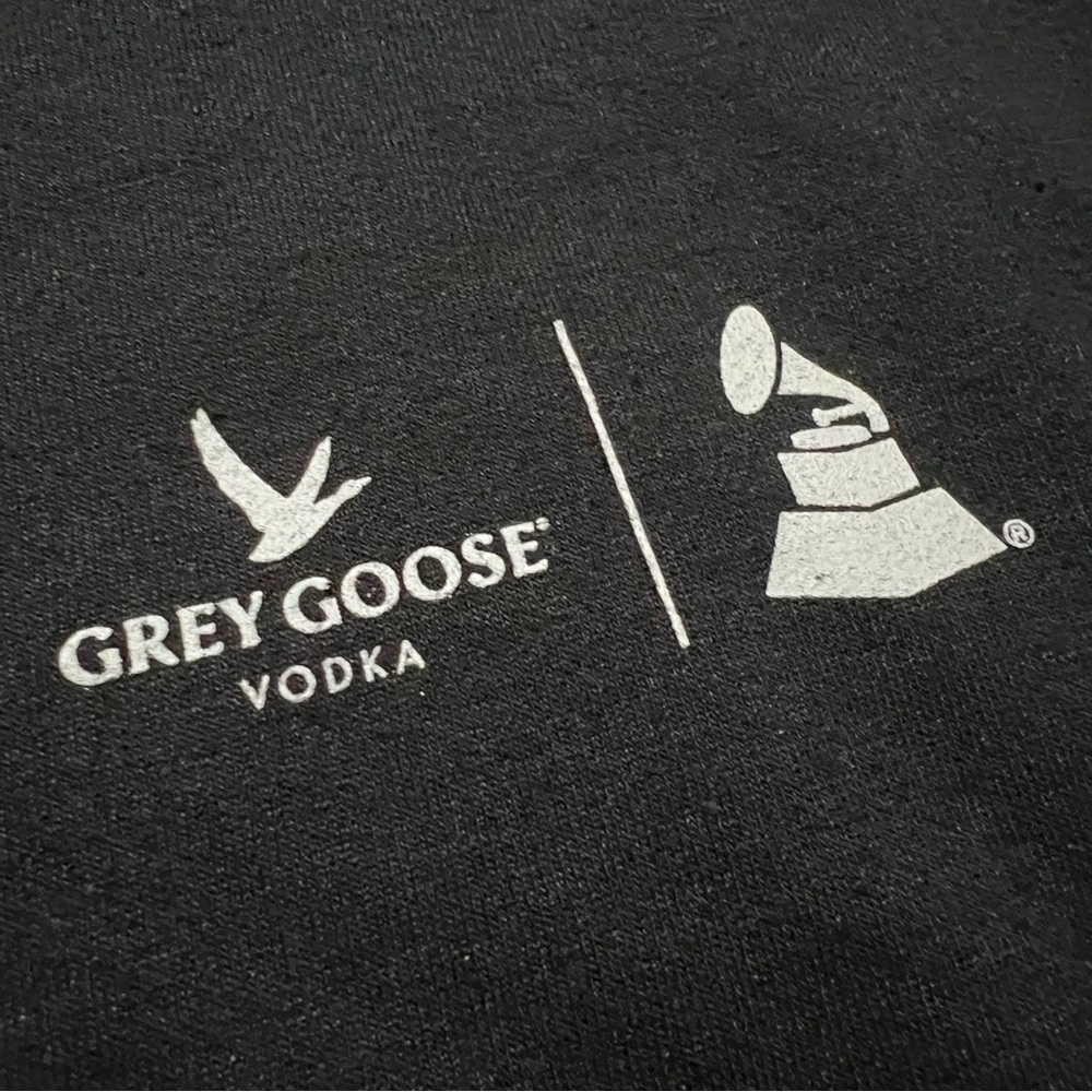 Champion Grey Goose x Grammys Black Crewneck Sweatshirt Men’s Size Small - Picture 5 of 12